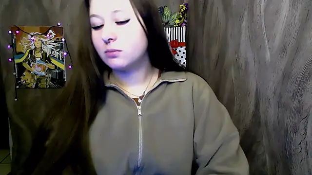 Linda S  online show from December 5, 2025, 3:52 pm