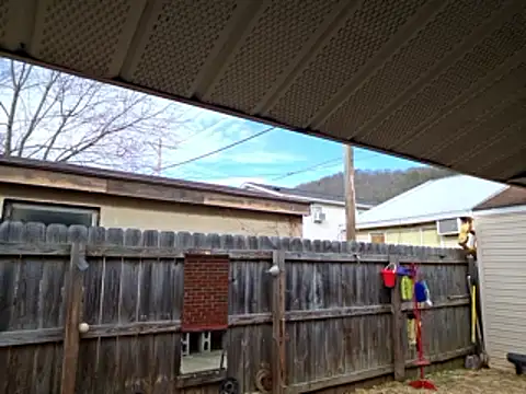 Snapshot of sloppytopkins chatting on January 8, 2026, 7:27 pm sloppytopkins online show from January 8, 2026, 7:27 pm