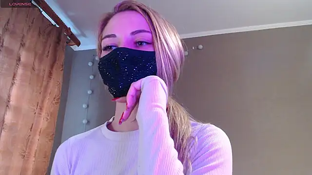 Iris lave online show from September 29, 2025, 3:06 pm