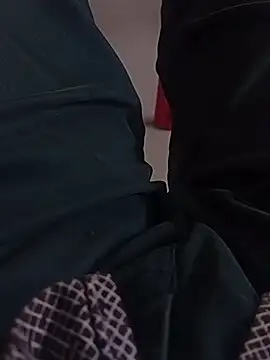 hackyourpussyxh online show from October 25, 2025, 12:34 pm