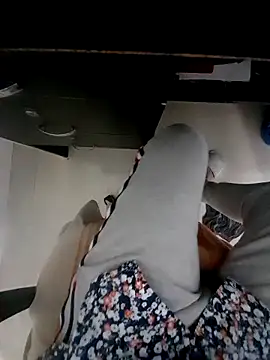 hackyourpussyxh online show from November 23, 2025, 1:05 am