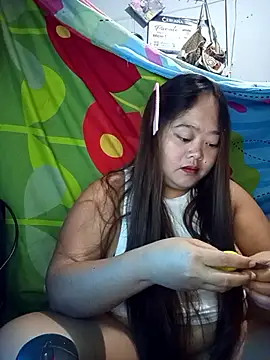 sweetbigtits19 online show from March 27, 2026, 10:59 am