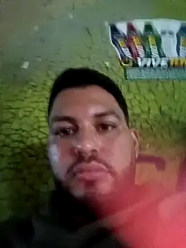 Frank0021 online show from May 17, 2026, 2:42 am