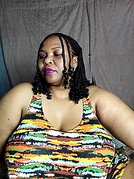 Snapshot of Moretl chatting on September 25, 2025, 9:07 pm Moretl online show from September 25, 2025, 9:07 pm