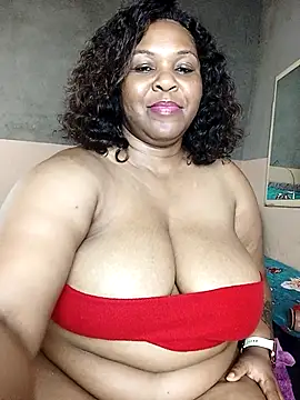 Snapshot of Moretl chatting on November 11, 2025, 12:16 pm Moretl online show from November 11, 2025, 12:16 pm