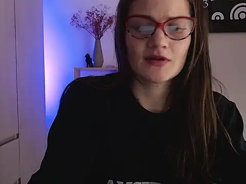 Camila-ventura online show from October 26, 2025, 2:17 am