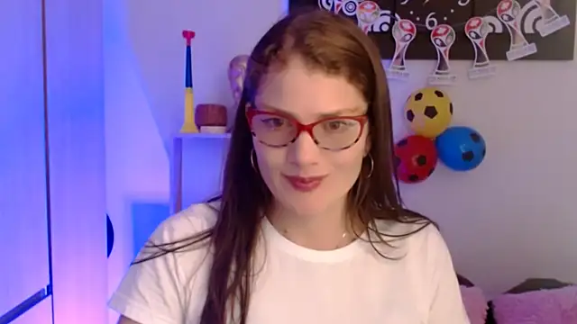 Snapshot of Camila-ventura chatting on June 27, 2026, 1:17 pm Camila-ventura online show from June 27, 2026, 1:17 pm