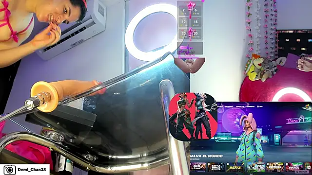 demi chan online show from April 19, 2026, 9:19 am