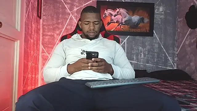 Snapshot of big_blackmen19 chatting on October 11, 2025, 12:58 pm big blackmen19 online show from October 11, 2025, 12:58 pm