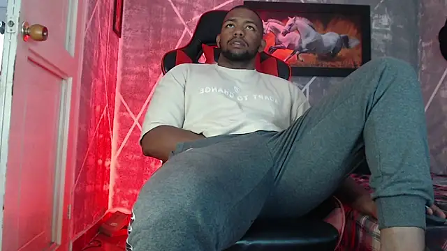 Snapshot of big_blackmen19 chatting on October 28, 2025, 5:04 pm big blackmen19 online show from October 28, 2025, 5:04 pm