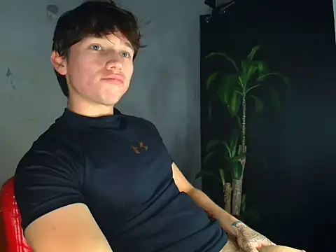 Snapshot of Logan_sixxer chatting on November 21, 2025, 11:03 pm Logan sixxer online show from November 21, 2025, 11:03 pm