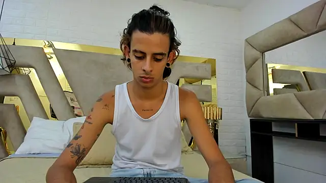 Ibratxandy online show from September 24, 2025, 7:28 pm