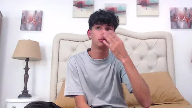 Ibratxandy online show from March 12, 2026, 3:51 pm