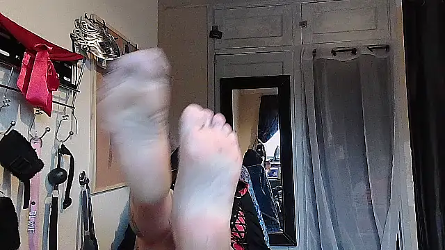 Mistress-Ivy51 online show from October 11, 2025, 6:45 am