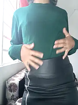 Tendercouple1 online show from September 30, 2025, 10:04 pm