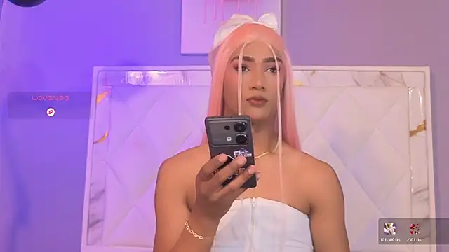 Hanzking01 online show from April 19, 2026, 4:45 am