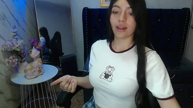 cami goddess r online show from December 3, 2025, 8:07 pm