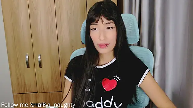 Snapshot of Lisa_manobann chatting on May 1, 2026, 6:56 pm Lisa manobann online show from May 1, 2026, 6:56 pm