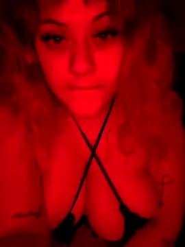 Dulceluz 420 online show from October 6, 2025, 4:54 am