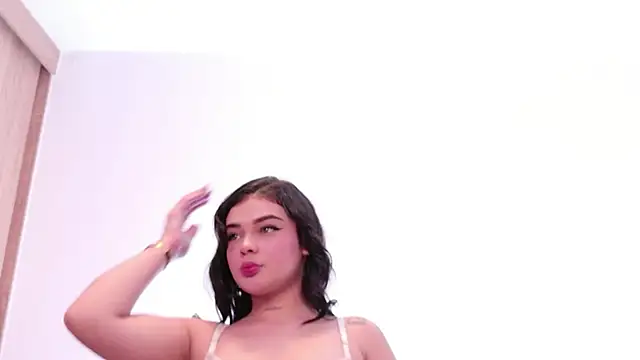 DulceDuarte online show from October 17, 2025, 11:02 am