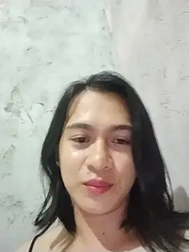 Snapshot of ur_asianpretty chatting on August 3, 2026, 2:44 pm ur asianpretty online show from August 3, 2026, 2:44 pm