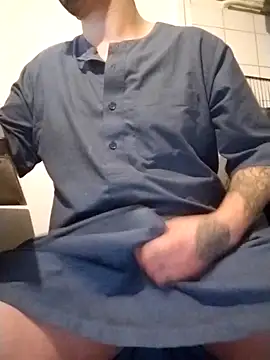 JuicyBigcockxh online show from October 18, 2025, 12:02 am