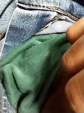 Ajayy01 online show from October 3, 2025, 2:25 pm