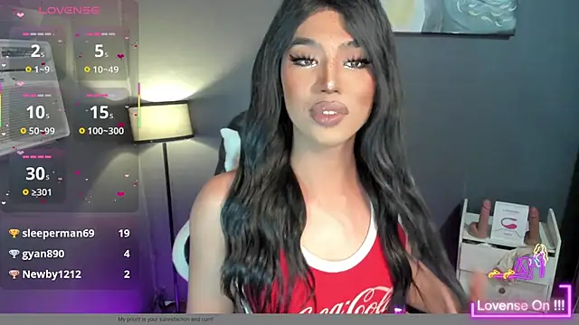 Snapshot of SexGoddess_Seraphina chatting on October 19, 2025, 12:44 am SexGoddess Seraphina online show from October 19, 2025, 12:44 am