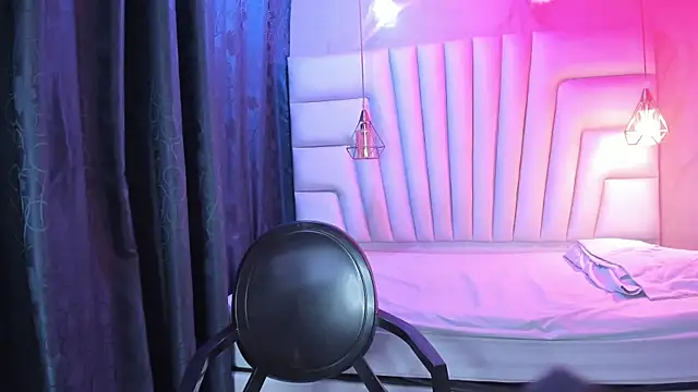 Kaorii Lee online show from November 14, 2025, 12:04 pm