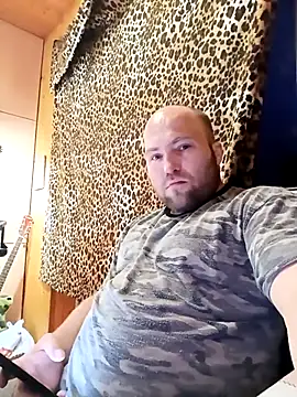 fbsinfo online show from September 28, 2025, 5:51 pm