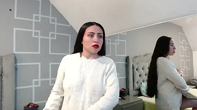 AliceBlackx online show from October 28, 2025, 11:25 am