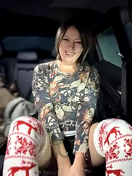 Milena-MilfaXXX online show from January 7, 2026, 12:35 am