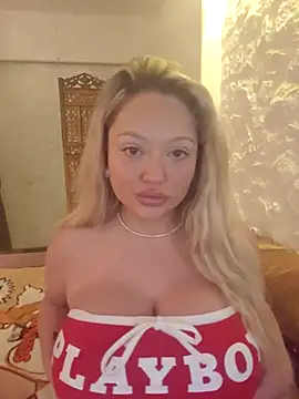 misstitmouseofficial online show from September 14, 2025, 3:11 pm