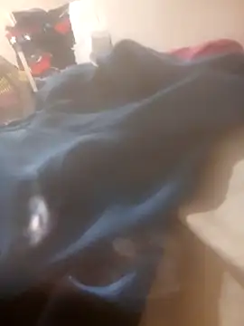 125Delfin90 online show from October 22, 2025, 10:53 pm