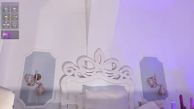 OnlyGia online show from November 8, 2025, 8:25 am