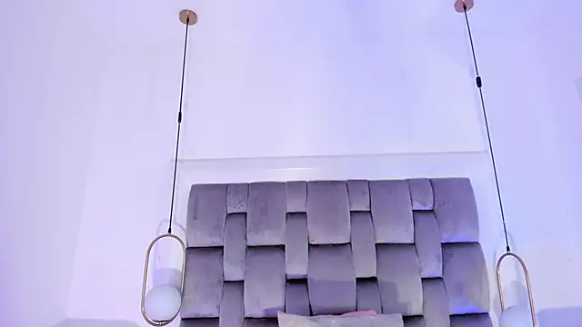 OnlyGia online show from February 5, 2026, 3:33 am