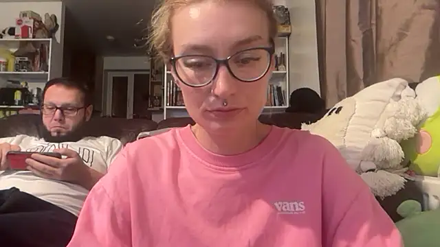 harleyblair online show from November 9, 2025, 7:34 pm