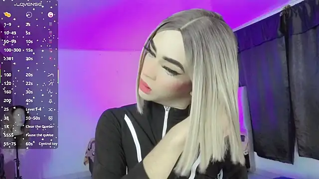 HANNAH BACKERS online show from November 26, 2025, 4:46 am