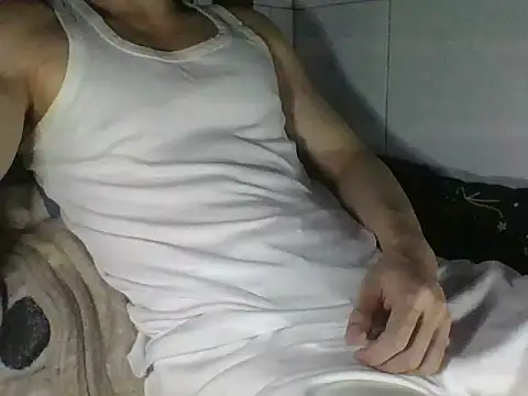 malacobi0 online show from January 17, 2026, 4:11 pm