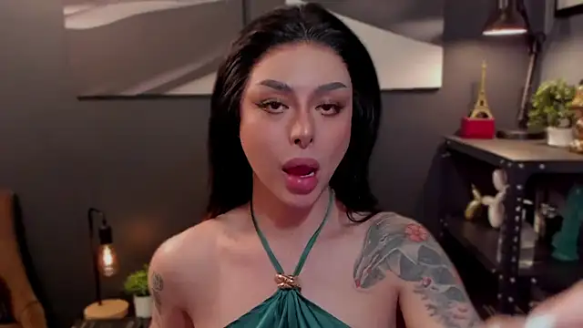 LUNACOCKSLAYER online show from September 28, 2025, 3:06 pm