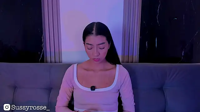 Sussyrosse  online show from November 22, 2025, 8:19 pm