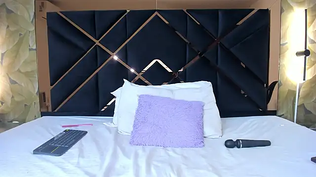 AliciaJerez1 online show from October 11, 2025, 8:57 am