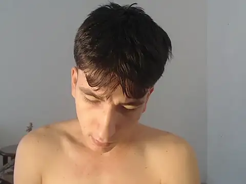 younewmaster online show from October 16, 2025, 2:29 pm