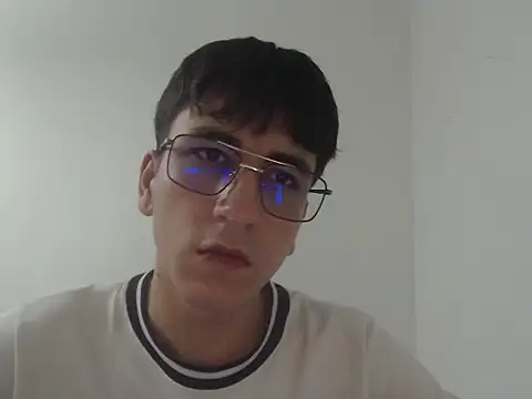 younewmaster online show from May 14, 2026, 12:28 am