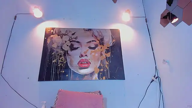 Violet horny05 online show from March 24, 2026, 6:24 pm