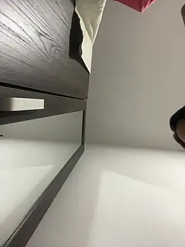 AmyMartinelli online show from January 13, 2026, 9:09 pm