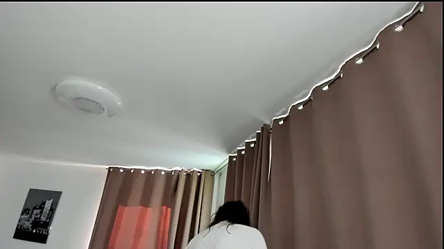 Natascha-Hill online show from March 8, 2025, 9:39 am