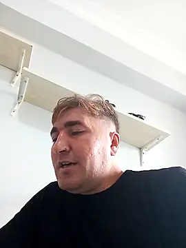 mert0359 online show from October 4, 2025, 9:51 am