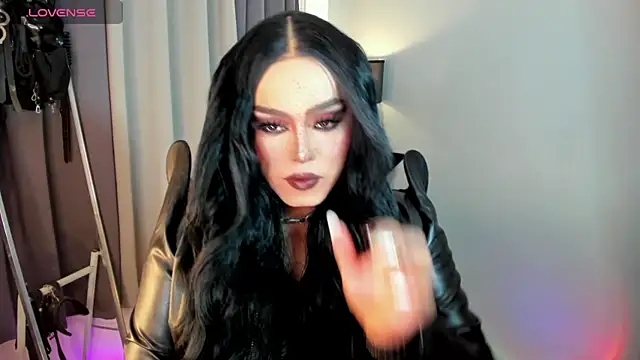 MagnaCumLoader17 online show from September 9, 2025, 10:20 pm