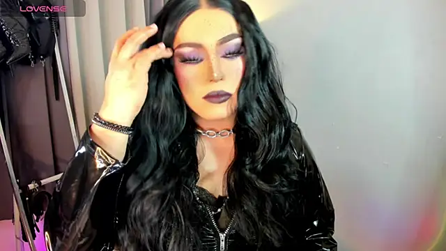 MagnaCumLoader17 online show from September 17, 2025, 8:10 pm